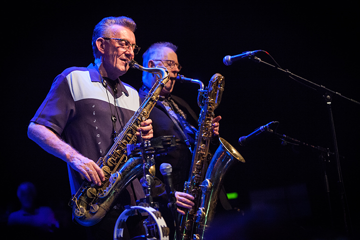 Bill Wyman's Rhythm Kings @ Het Depot, picture 4, photographed by Kristof Hayen - FrontView Magazine