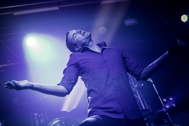 Heaven Shall Burn @ Brielpoort, picture 1, photographed by Dorien Goetschalckx - FrontView Magazine