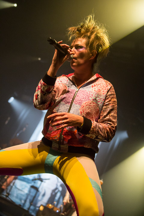 Kenji Minogue @ Het Depot, picture 5, photographed by Gino Verhulst - FrontView Magazine