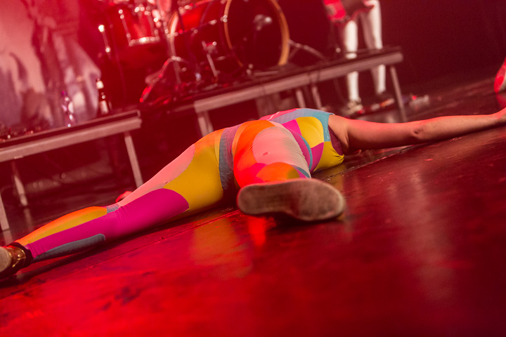 Kenji Minogue @ Het Depot, picture 19, photographed by Gino Verhulst - FrontView Magazine