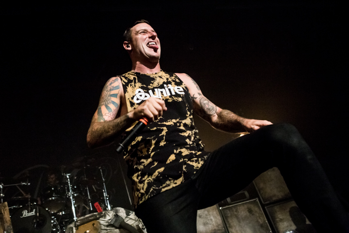 Parkway Drive @ Brielpoort, picture 4, photographed by Dorien Goetschalckx - FrontView Magazine
