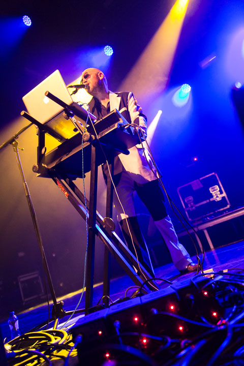 Ringel-S @ Het Depot, picture 10, photographed by Gino Verhulst - FrontView Magazine