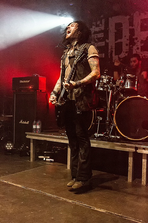 The Defiled @ De Kreun, picture 2, photographed by Edwin Houdevelt - FrontView Magazine