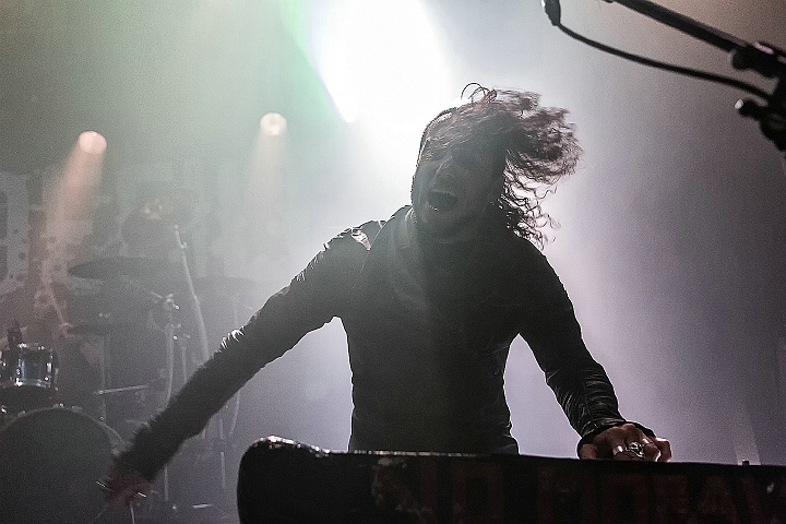 The Defiled @ De Kreun, picture 14, photographed by Edwin Houdevelt - FrontView Magazine
