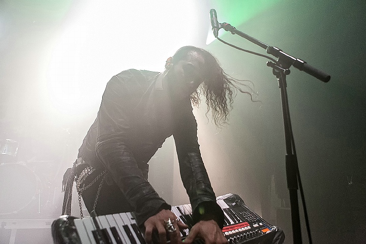 The Defiled @ De Kreun, picture 21, photographed by Edwin Houdevelt - FrontView Magazine