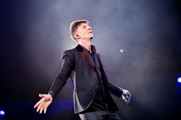 Clouseau Centraal @ Sportpaleis Antwerpen, picture 13, photographed by Dimitri Vanlommel - FrontView Magazine