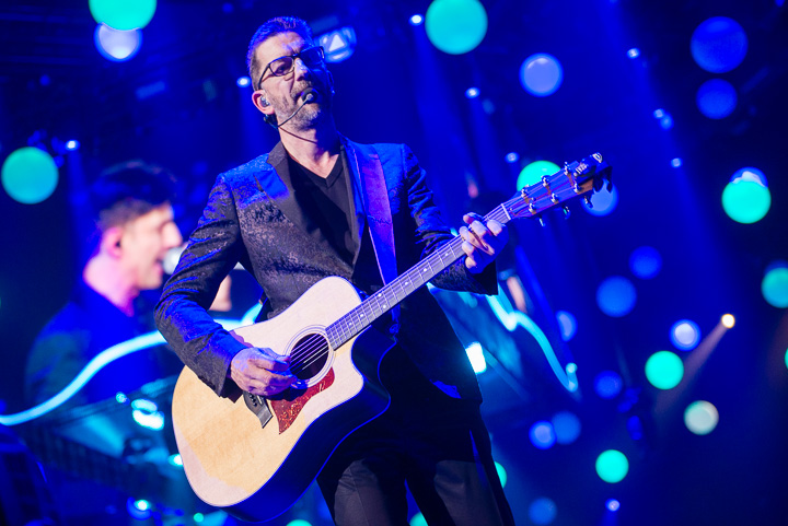 Clouseau Centraal @ Sportpaleis Antwerpen, picture 17, photographed by Dimitri Vanlommel - FrontView Magazine