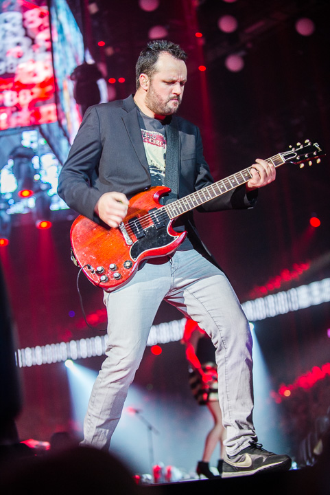 Clouseau Centraal @ Sportpaleis Antwerpen, picture 23, photographed by Dimitri Vanlommel - FrontView Magazine