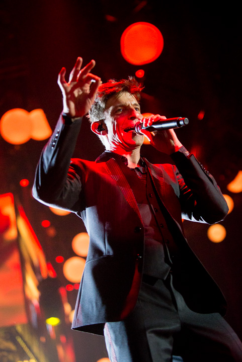 Clouseau Centraal @ Sportpaleis Antwerpen, picture 31, photographed by Dimitri Vanlommel - FrontView Magazine