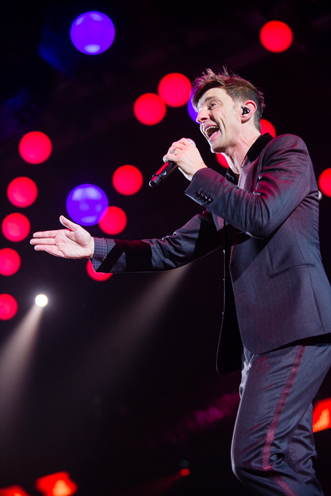 Clouseau Centraal @ Sportpaleis Antwerpen, picture 34, photographed by Dimitri Vanlommel - FrontView Magazine