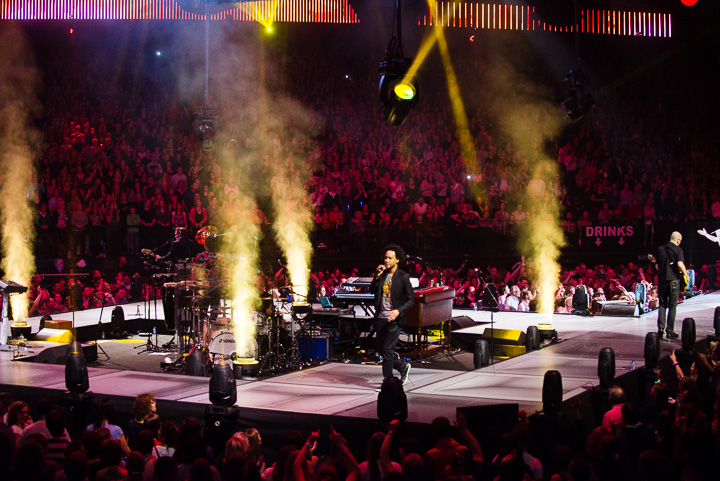 Clouseau Centraal @ Sportpaleis Antwerpen, picture 75, photographed by Dimitri Vanlommel - FrontView Magazine