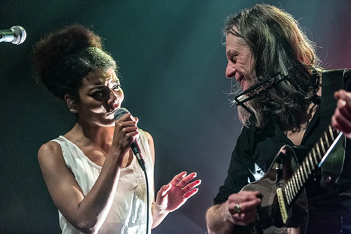 The Scabs @ Ancienne Belgique, picture 30, photographed by Edwin Houdevelt - FrontView Magazine