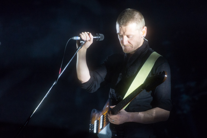 Ozark Henry @ Stadsschouwburg Sint-Niklaas, picture 5, photographed by Johan Van Buggenhout - FrontView Magazine