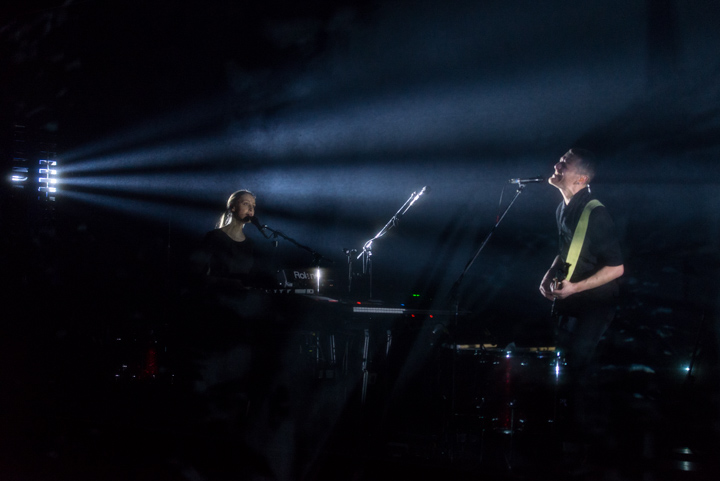 Ozark Henry @ Stadsschouwburg Sint-Niklaas, picture 6, photographed by Johan Van Buggenhout - FrontView Magazine
