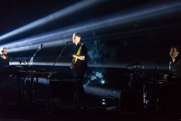 Ozark Henry @ Stadsschouwburg Sint-Niklaas, picture 16, photographed by Johan Van Buggenhout - FrontView Magazine