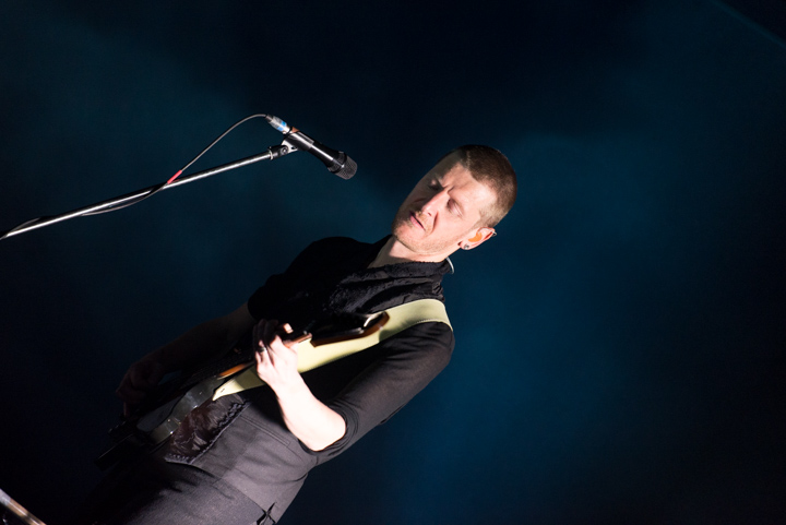 Ozark Henry @ Stadsschouwburg Sint-Niklaas, picture 22, photographed by Johan Van Buggenhout - FrontView Magazine