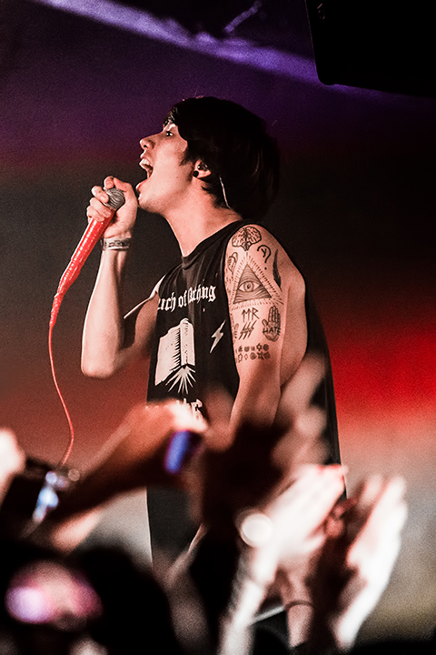 One Ok Rock @ Trix Club, picture 6, photographed by Elke Briers - FrontView Magazine