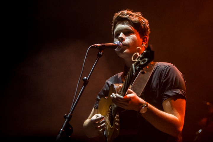 Luke Jackson @ Muziekgebouw Eindhoven, picture 3, photographed by Dorien Goetschalckx - FrontView Magazine
