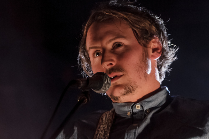 Ben Howard @ Vorst Nationaal, picture 16, photographed by Tristan Herftijd - FrontView Magazine