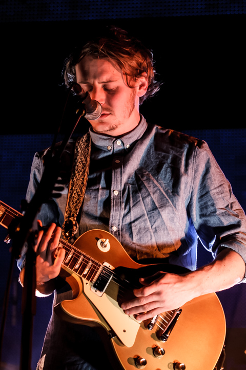 Ben Howard @ Vorst Nationaal, picture 20, photographed by Tristan Herftijd - FrontView Magazine