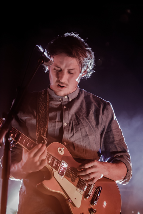Ben Howard @ Vorst Nationaal, picture 21, photographed by Tristan Herftijd - FrontView Magazine