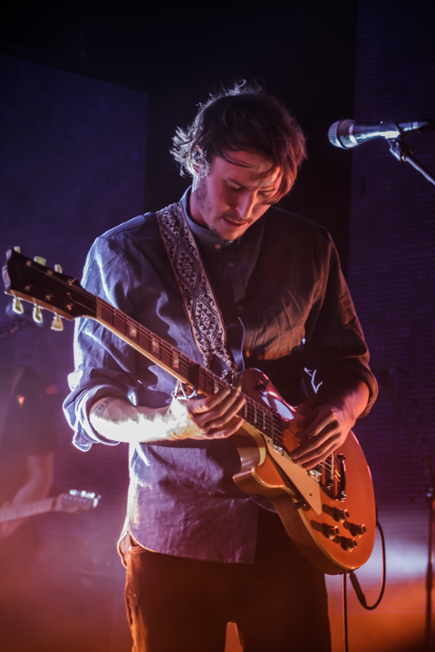 Ben Howard @ Vorst Nationaal, picture 23, photographed by Tristan Herftijd - FrontView Magazine