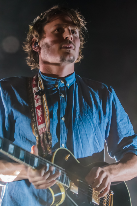 Ben Howard @ Vorst Nationaal, picture 29, photographed by Tristan Herftijd - FrontView Magazine