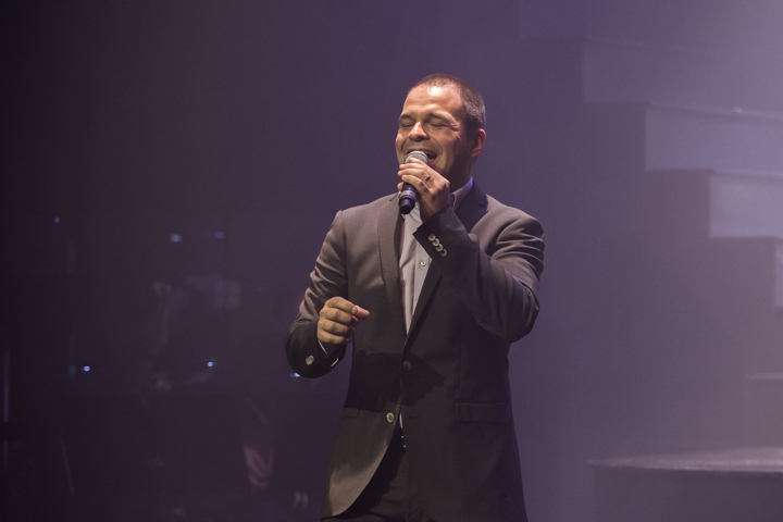 Hotel Vocal - Jubileumshow @ Fakkelteater te Antwerpen, picture 1, photographed by Guy Danneels - FrontView Magazine