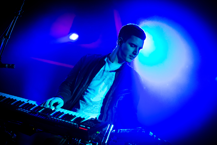 Music For Life 2014: Netsky @ The Flame, picture 1, photographed by Freya Goossens - FrontView Magazine