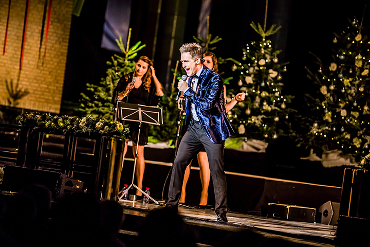 Christoff & Lindsay: Happy Christmas @ Basiliek van Koekelberg, picture 23, photographed by Elke Briers - FrontView Magazine