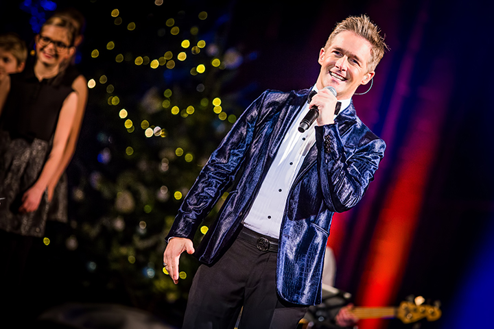 Christoff & Lindsay: Happy Christmas @ Basiliek van Koekelberg, picture 29, photographed by Elke Briers - FrontView Magazine