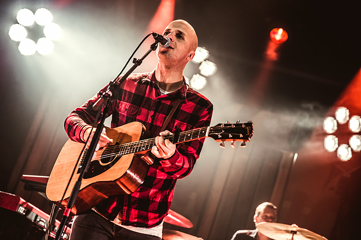 Music for Life 2014: Milow @ The Flame, foto 3, foto's door Elke Briers - FrontView Magazine