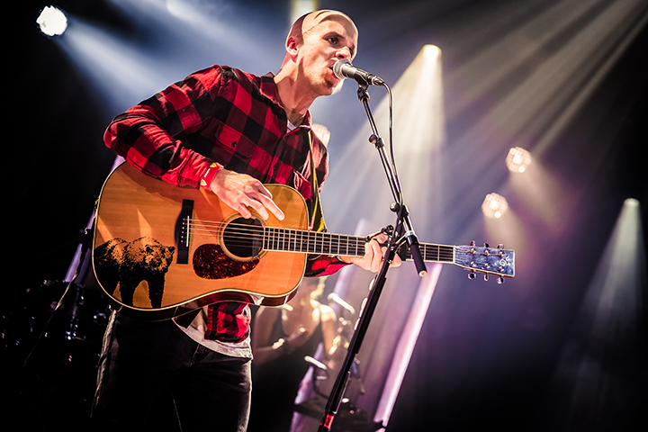 Music for Life 2014: Milow @ The Flame, foto 16, foto's door Elke Briers - FrontView Magazine