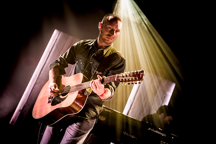 Music for Life 2014: Milow @ The Flame, foto 20, foto's door Elke Briers - FrontView Magazine