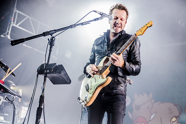 Music for Life 2014: dEUS @ The Flame, foto 11, foto's door Elke Briers - FrontView Magazine
