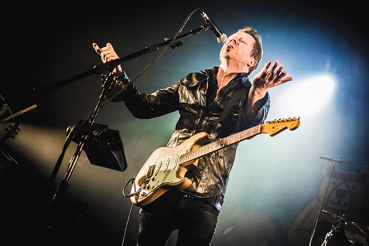 Music for Life 2014: dEUS @ The Flame, foto 26, foto's door Elke Briers - FrontView Magazine