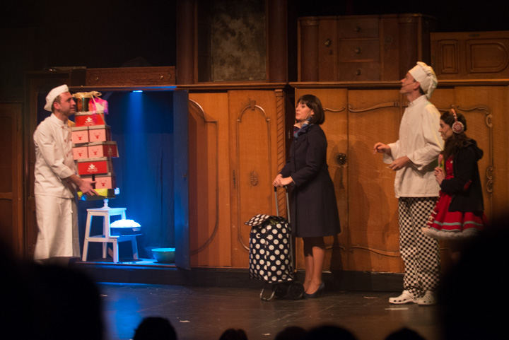 Het ijskristal van Snowakije Fakkelteater - Rode Zaal, foto 5, foto's door Goele Bormans - FrontView Magazine