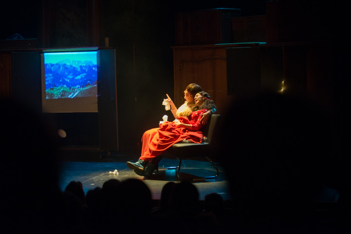 Het ijskristal van Snowakije Fakkelteater - Rode Zaal, foto 11, foto's door Goele Bormans - FrontView Magazine