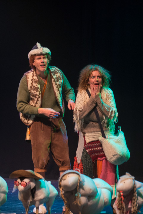 Het ijskristal van Snowakije Fakkelteater - Rode Zaal, foto 45, foto's door Goele Bormans - FrontView Magazine