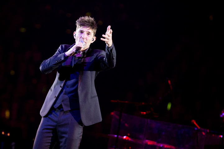 Clouseau @ Sportpaleis, picture 11, photographed by Dorien Goetschalckx - FrontView Magazine