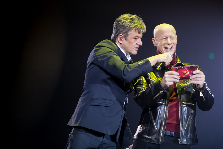 Dag Allemaal Awards @ Sportpaleis, picture 11, photographed by Dorien Goetschalckx - FrontView Magazine