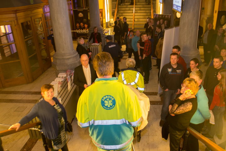 Première Aspe en de moord in het Theater Stadsschouwburg Brugge, foto 33, foto's door Goele Bormans - FrontView Magazine
