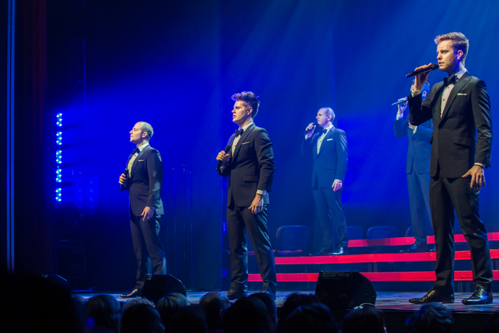 The Ten Tenors on Broadway @ Capitole te Gent, picture 40, photographed by Guy Danneels - FrontView Magazine