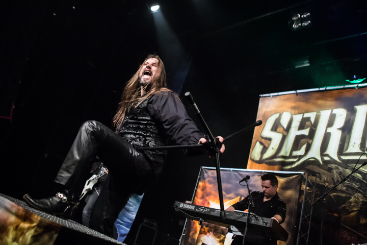 Serious Black @ Trix, picture 3, photographed by Dorien Goetschalckx - FrontView Magazine
