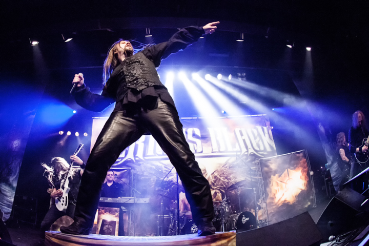 Serious Black @ Trix, picture 15, photographed by Dorien Goetschalckx - FrontView Magazine