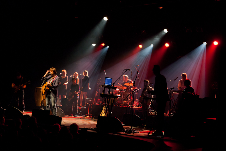 Koen De Graeve & De Post @ de Warande, picture 1, photographed by Carine Wouters - FrontView Magazine