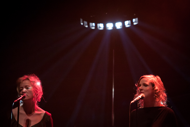 Koen De Graeve & De Post @ de Warande, picture 3, photographed by Carine Wouters - FrontView Magazine