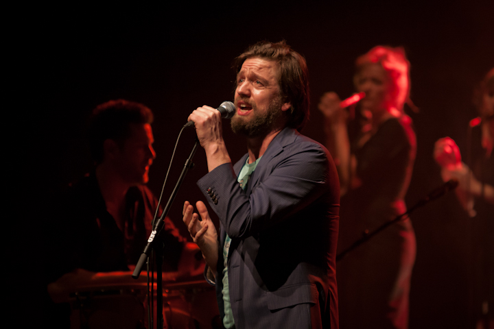 Koen De Graeve & De Post @ de Warande, picture 9, photographed by Carine Wouters - FrontView Magazine