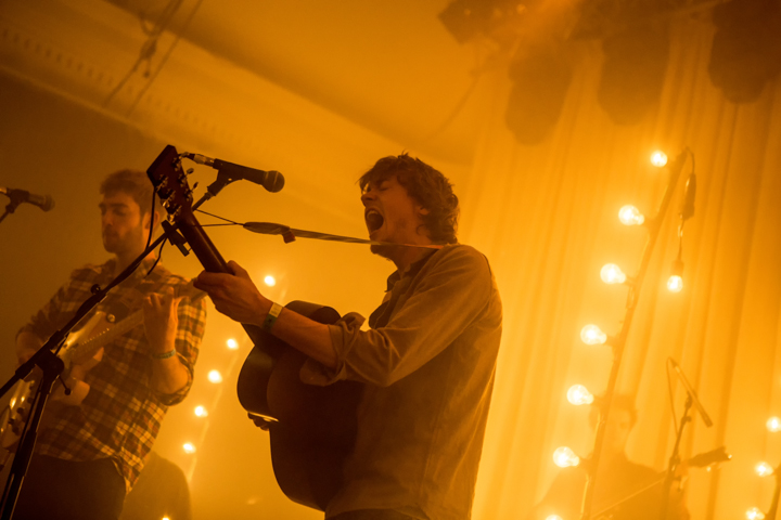 Geppetto & The Whales @ De Casino, picture 11, photographed by Dorien Goetschalckx - FrontView Magazine