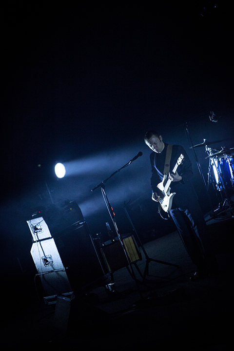 Hooverphonic @ C-Mine, picture 6, photographed by Kristof Hayen - FrontView Magazine